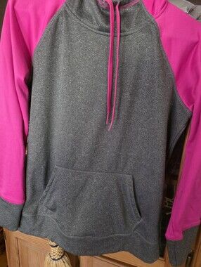 Danskin Now Gray Pullover with Hot Pink Trim